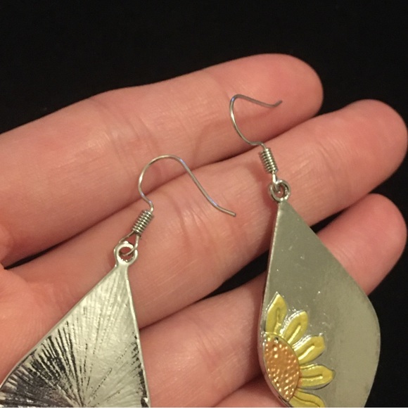 Sunflower Silver Tone Dangle Earrings - Picture 3 of 8
